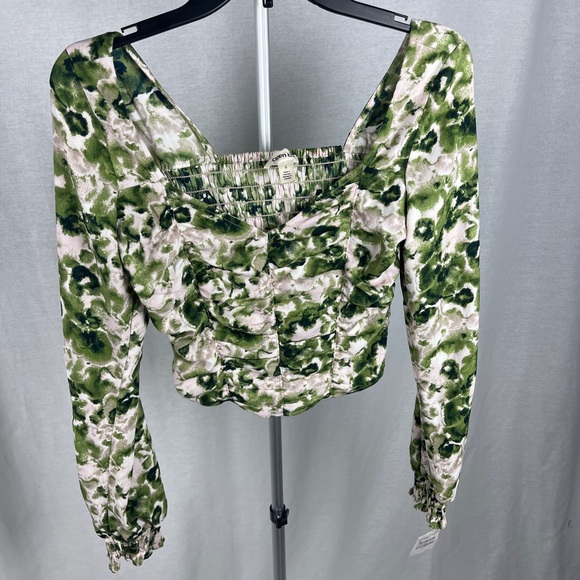 Open Edit RUCHED GREEN & WHITE CROP TOP size small NWT - Picture 6 of 10